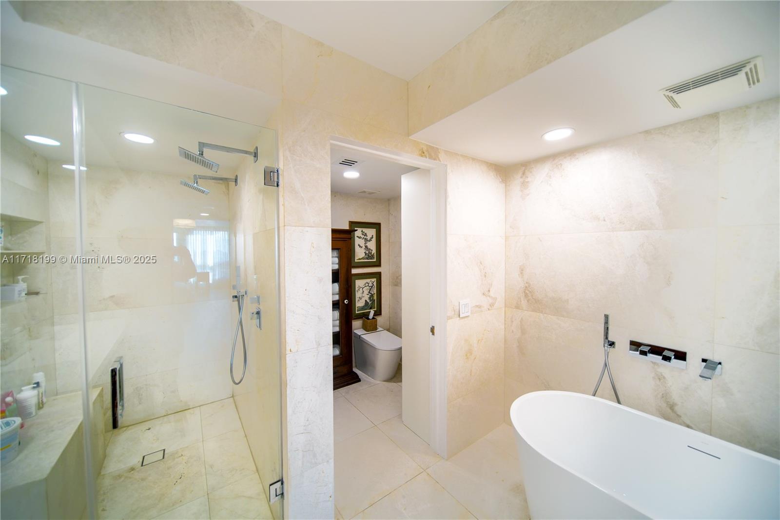 LAKE TOWER CONDO - Residential