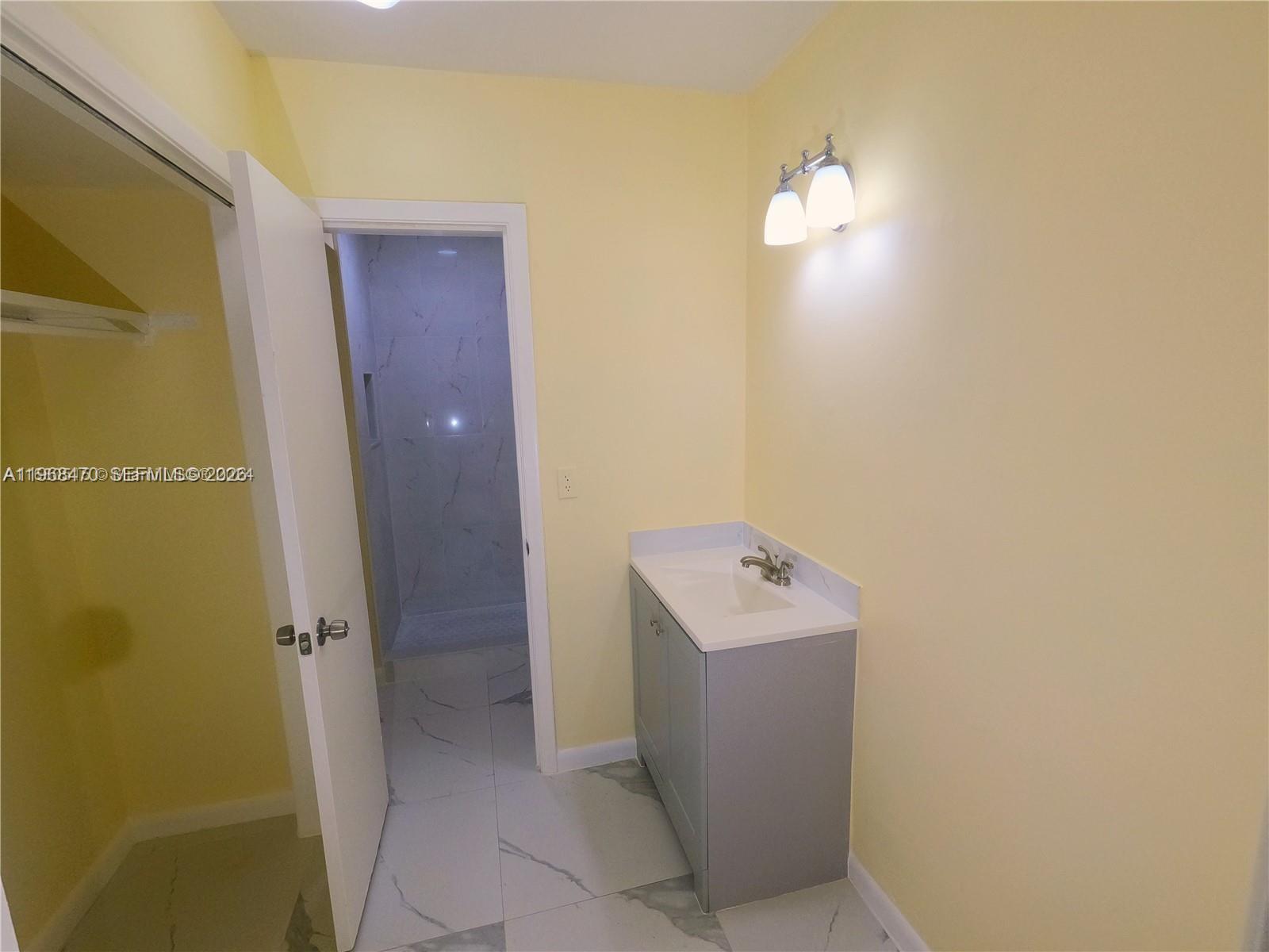 SPANISH OAKS CONDO - Residential