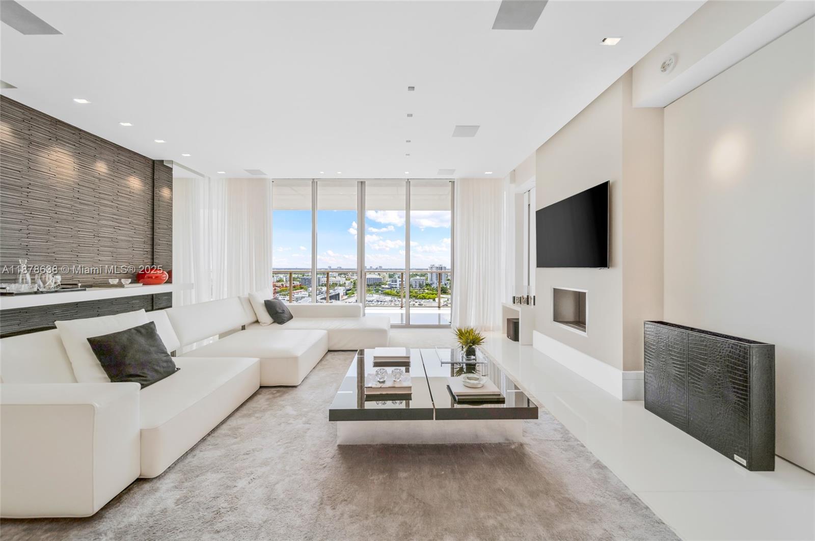 BAL HARBOUR NORTH SOUTH C - Residential Lease
