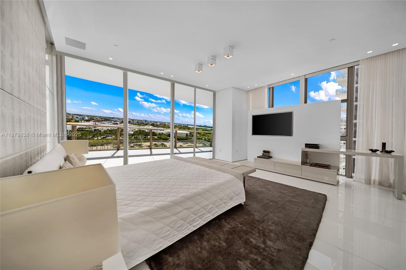 BAL HARBOUR NORTH SOUTH C - Residential Lease