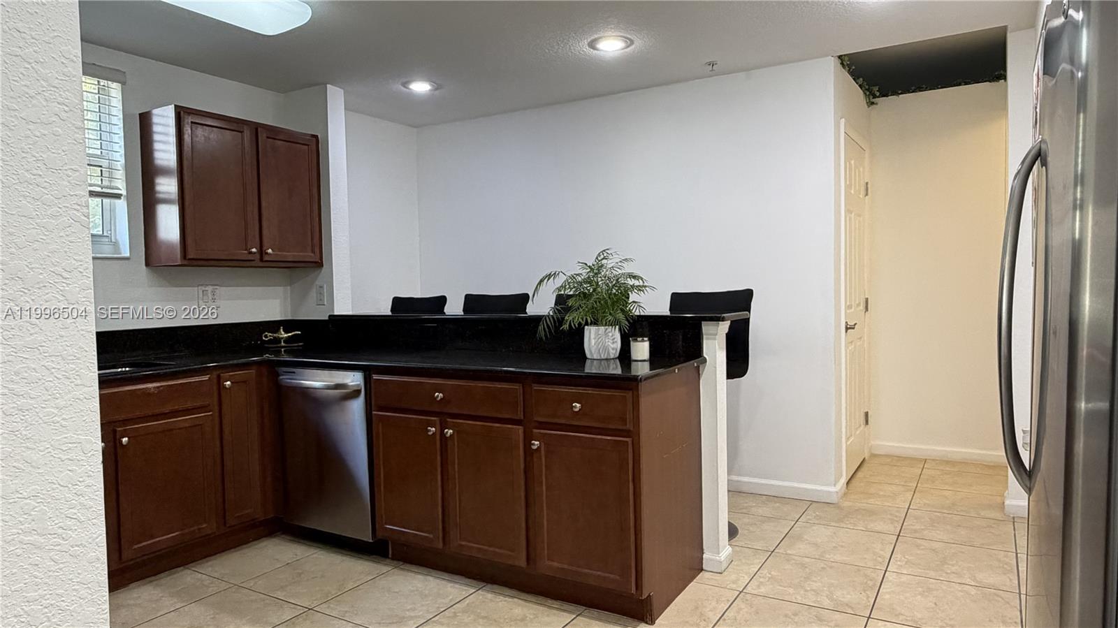 ST MORTIZ AT DORAL CONDO - Residential