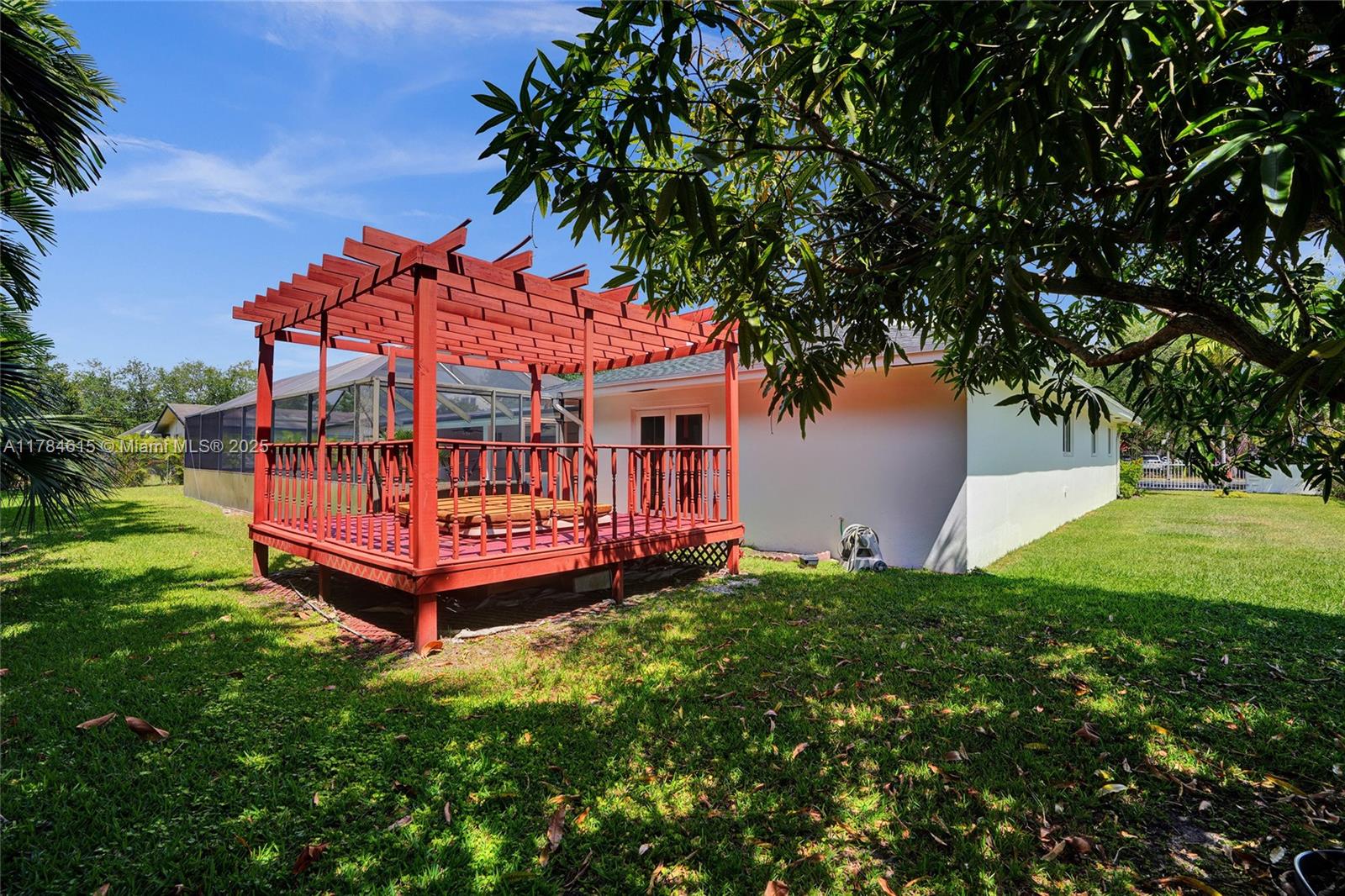 HALLMARK HGTS ESTS 7TH AD - Residential