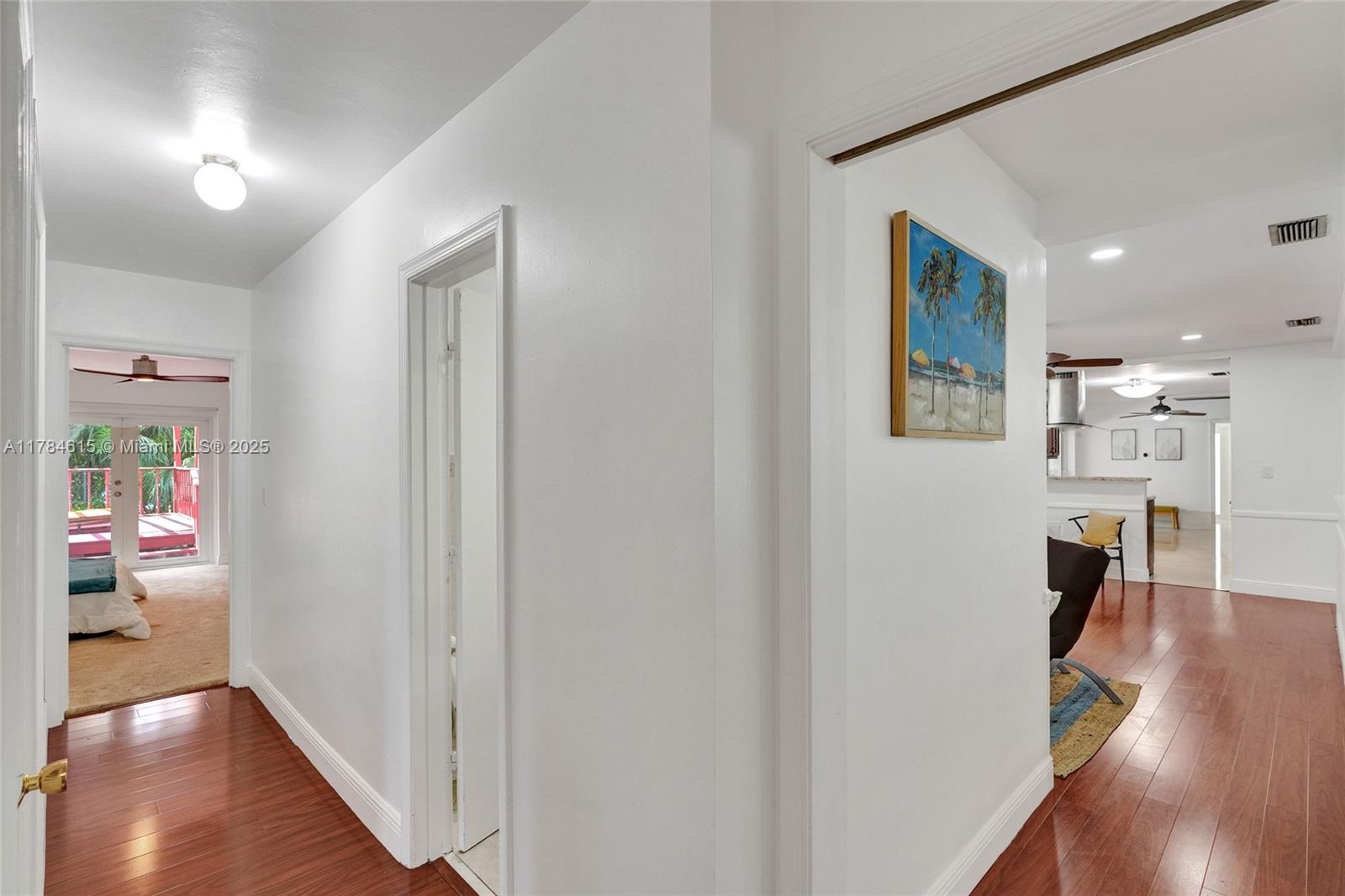 HALLMARK HGTS ESTS 7TH AD - Residential