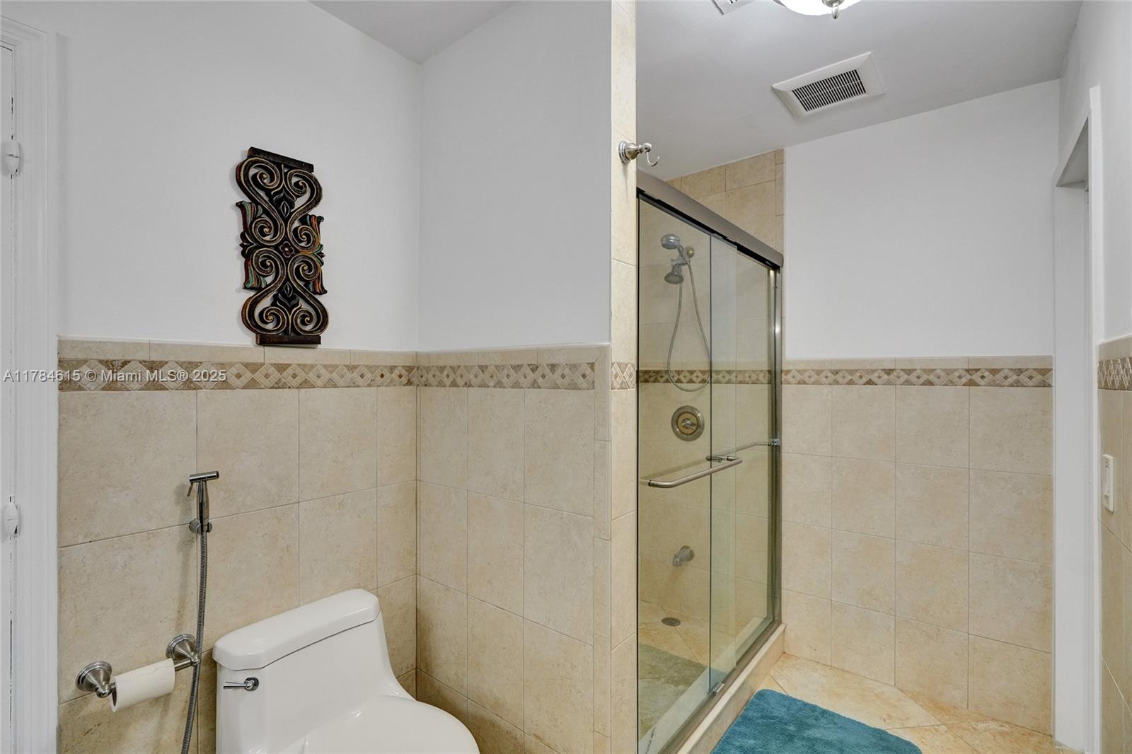 HALLMARK HGTS ESTS 7TH AD - Residential