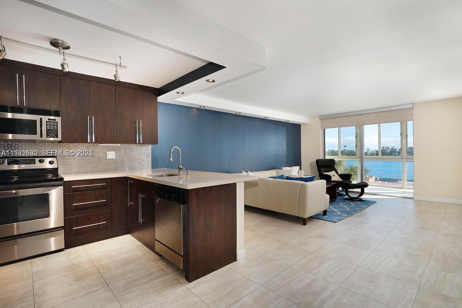 BRICKELL 25 CONDO - Residential