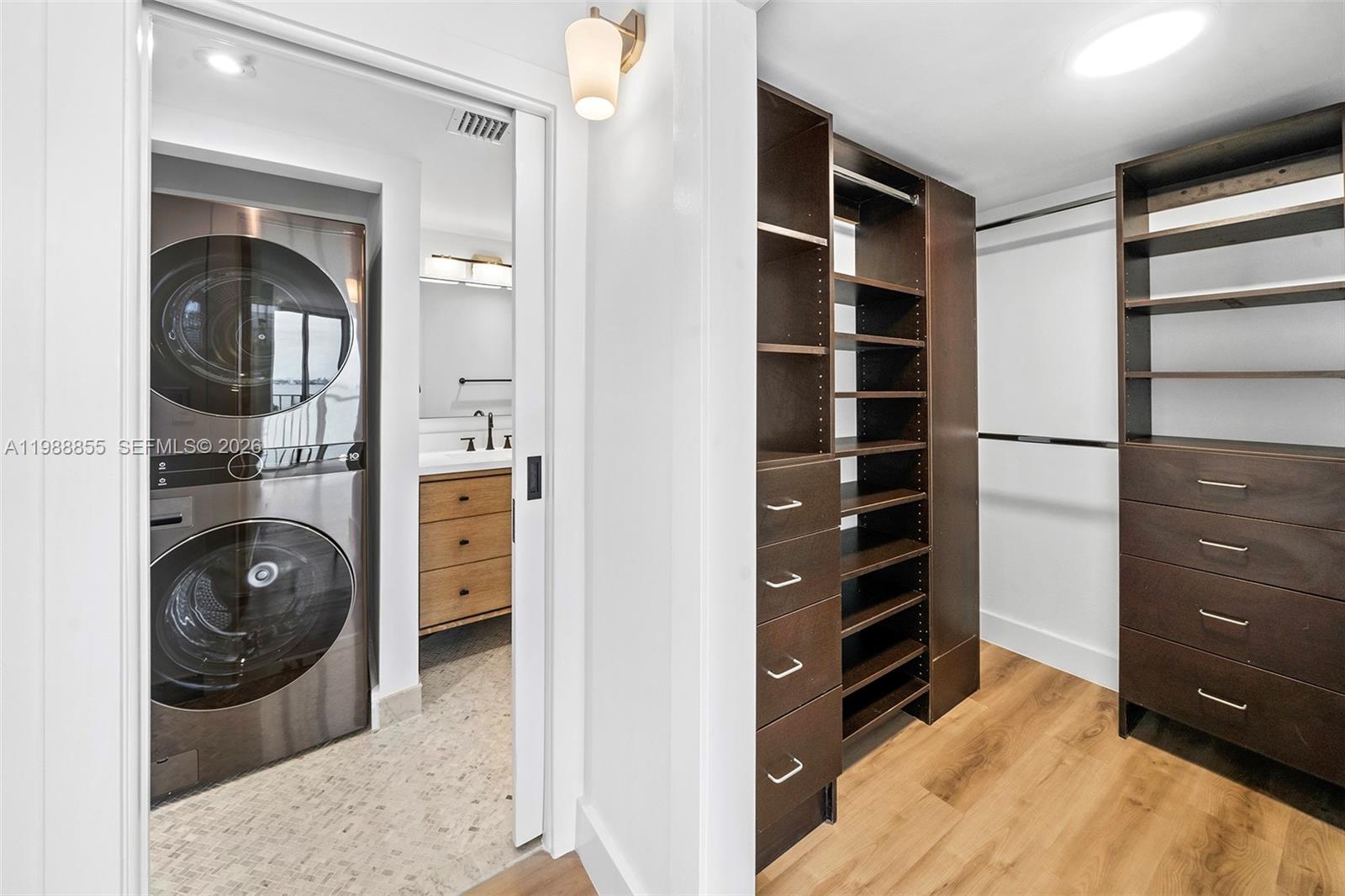 THE GRANDVIEW PALACE COND - Residential Lease