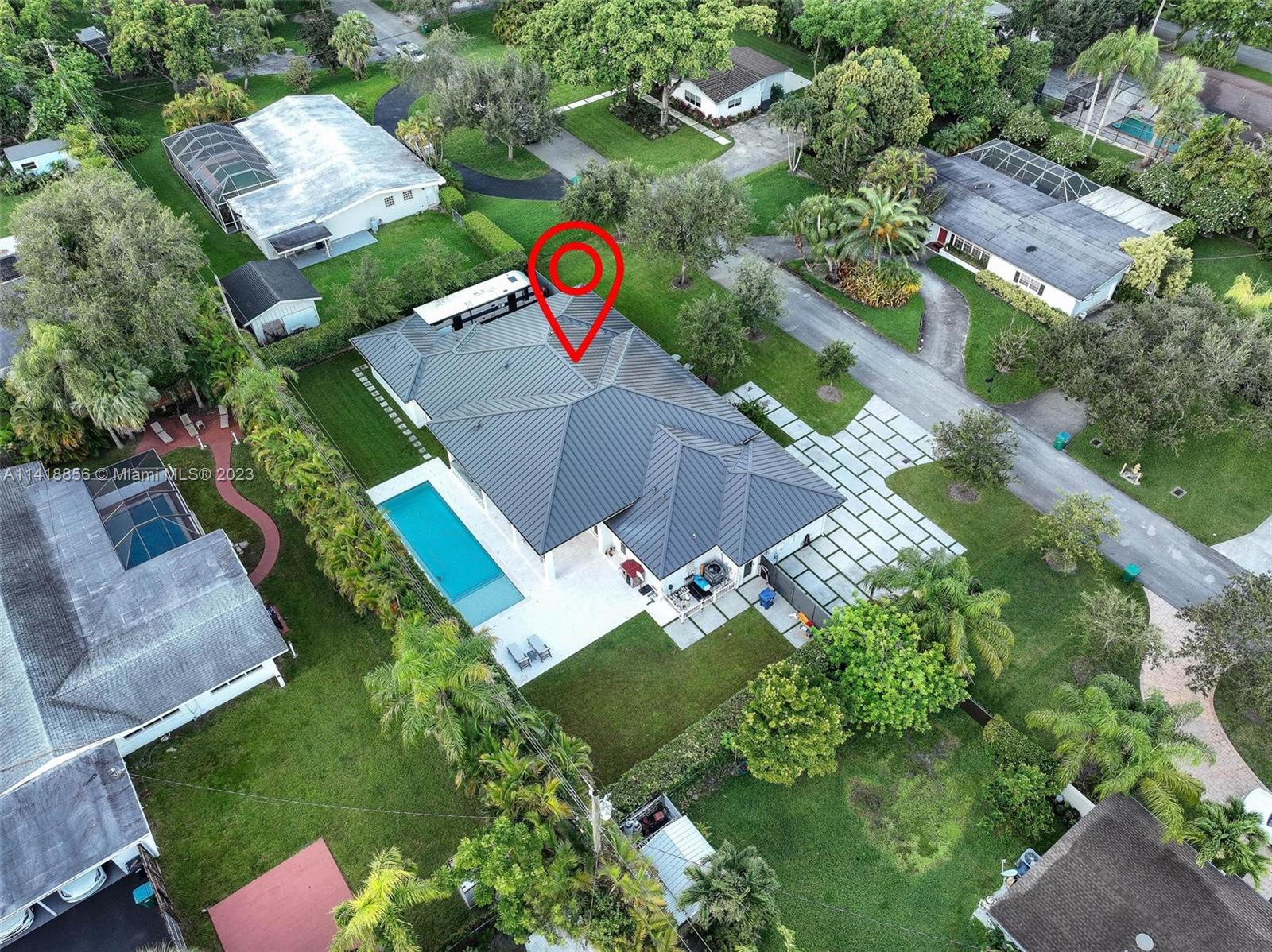 SUNILAND MANOR - Residential