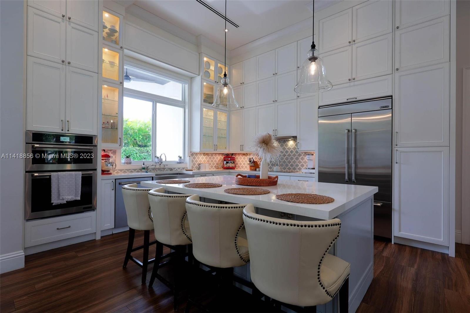 SUNILAND MANOR - Residential