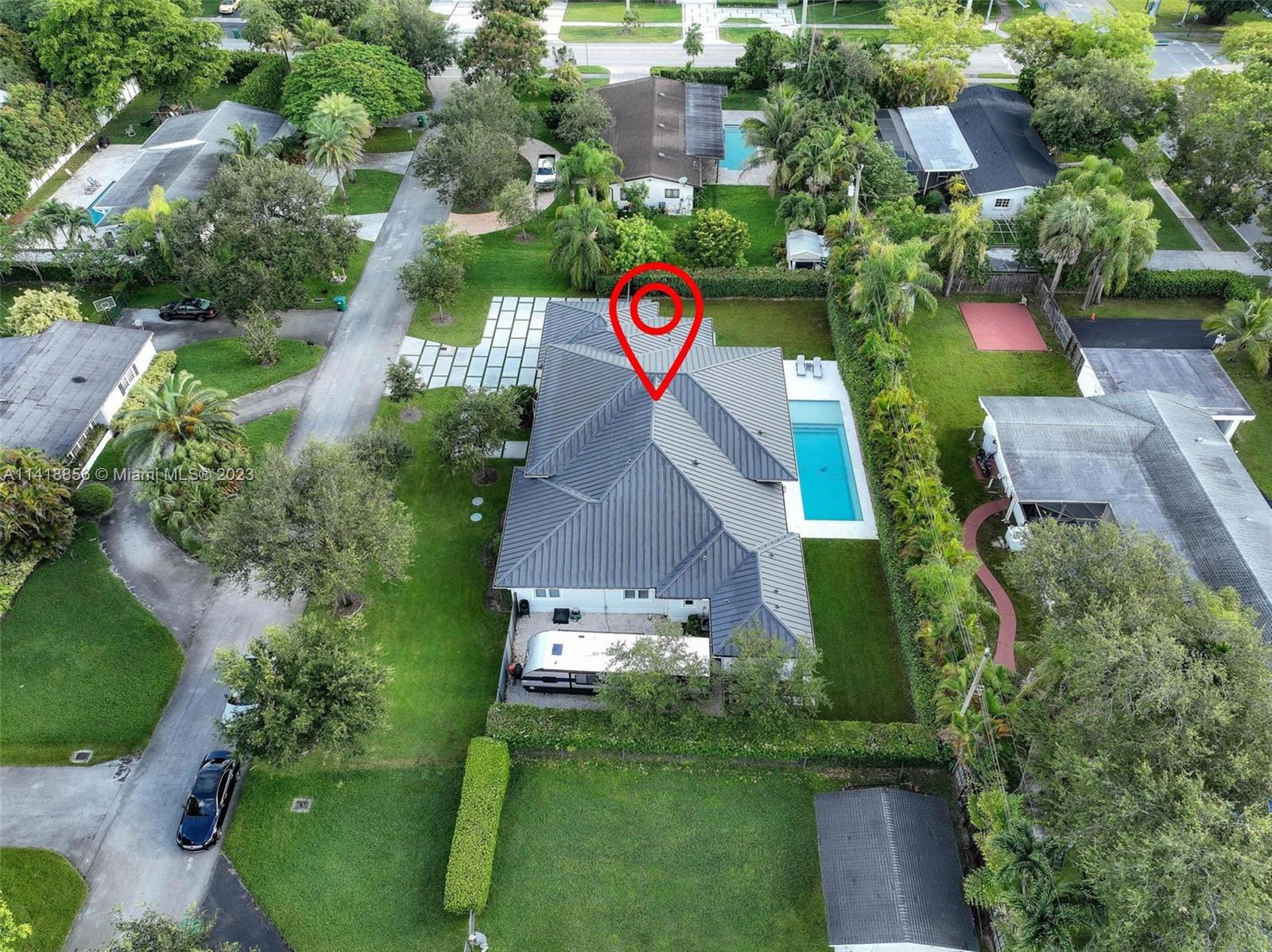 SUNILAND MANOR - Residential