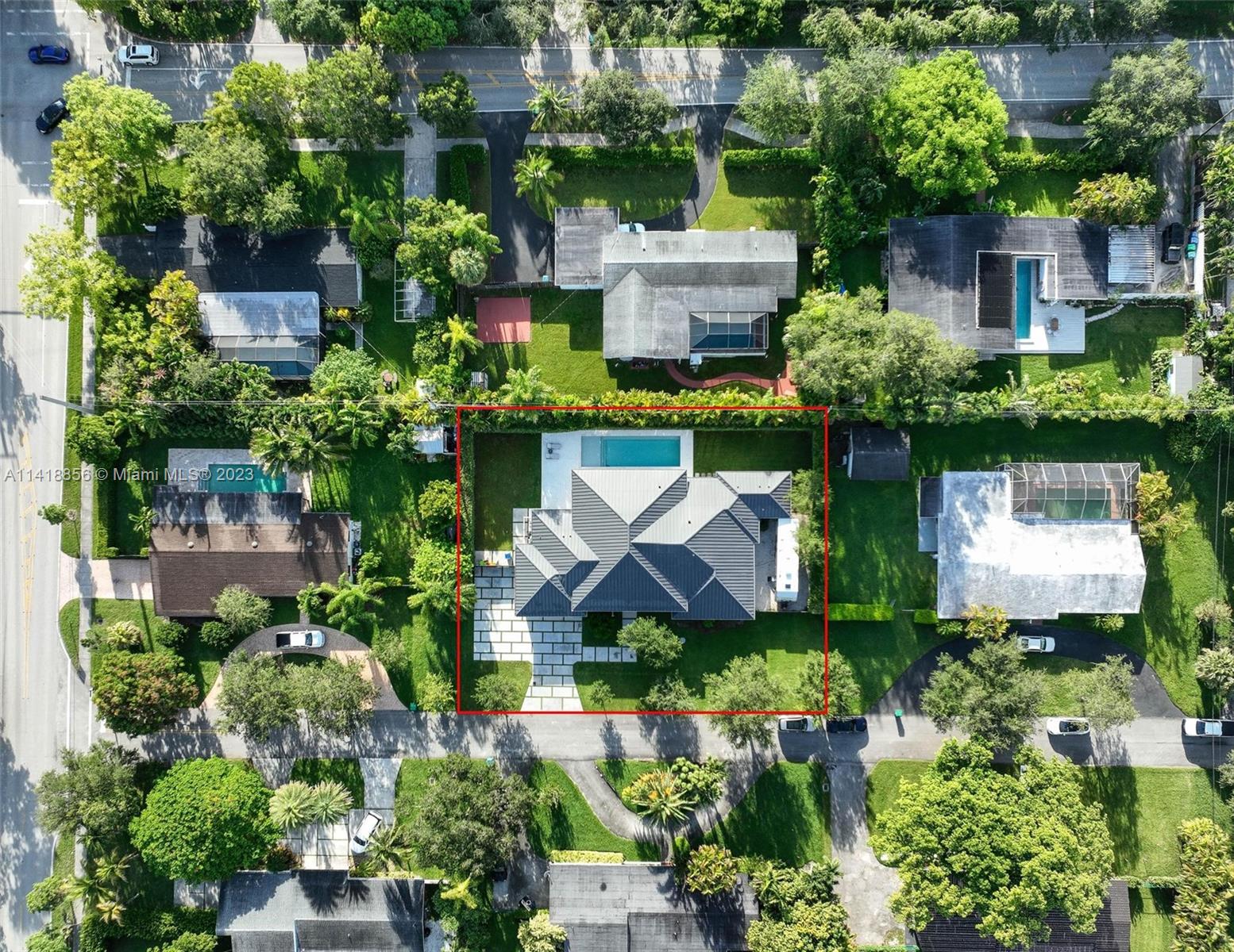 SUNILAND MANOR - Residential