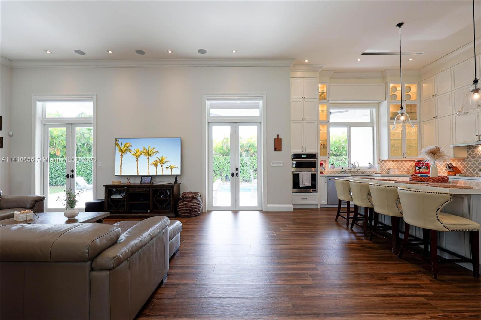 SUNILAND MANOR - Residential