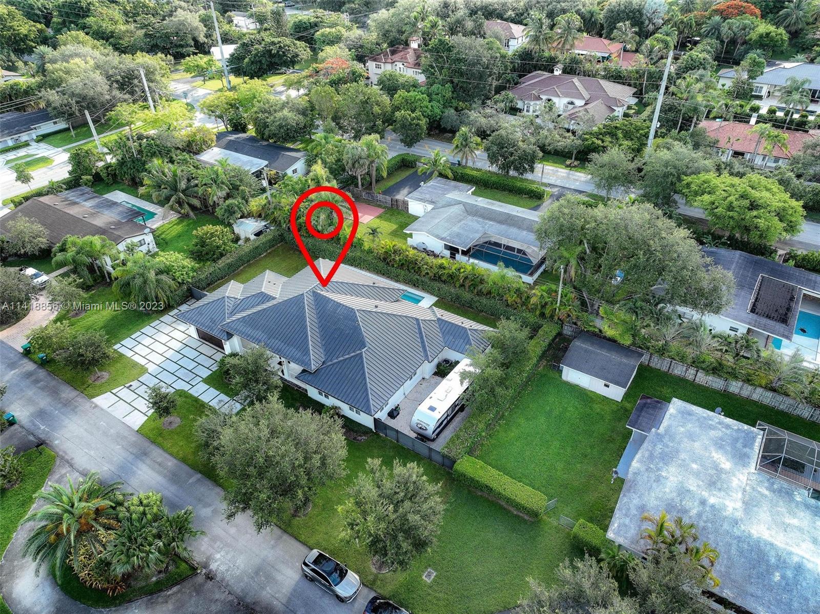 SUNILAND MANOR - Residential