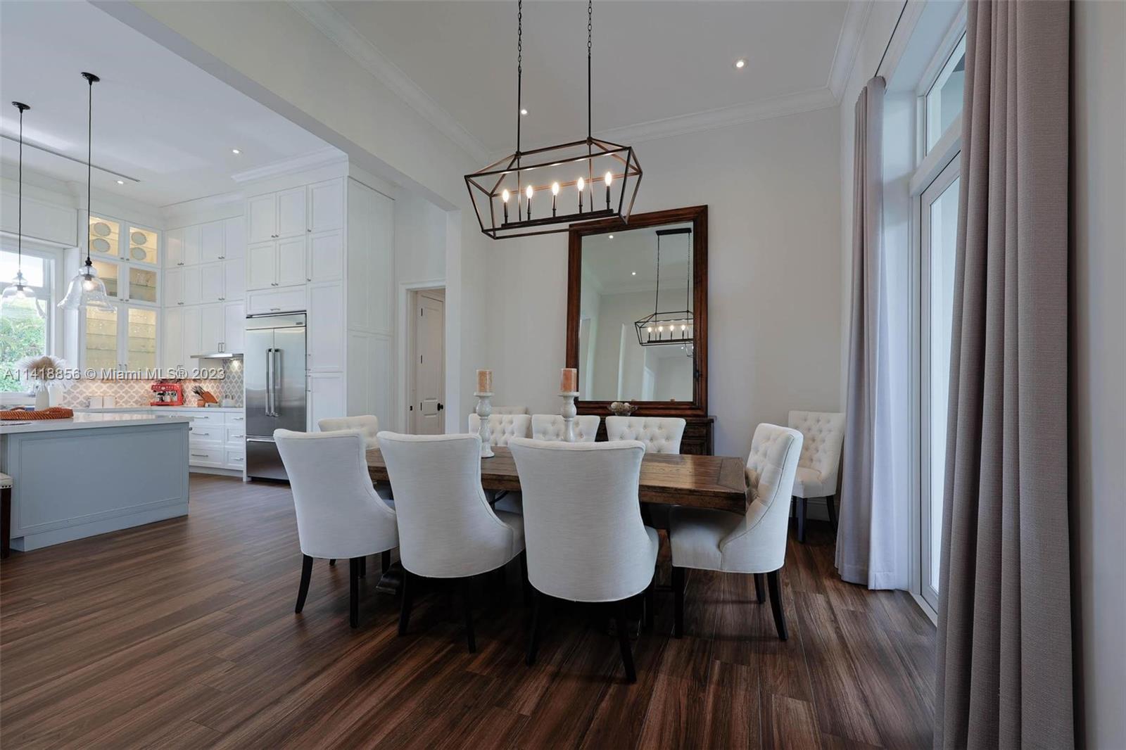 SUNILAND MANOR - Residential