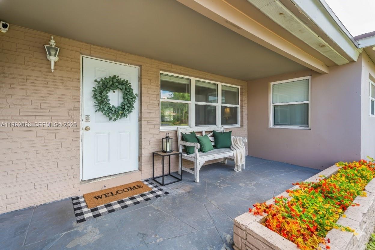 LLOYD ESTATES - Residential