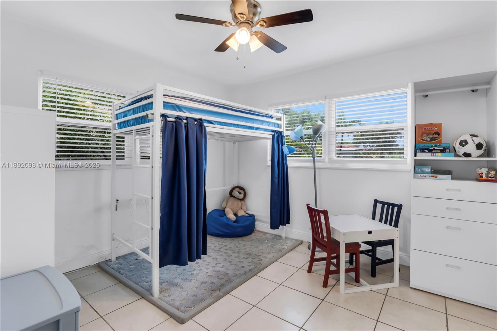 LLOYD ESTATES - Residential