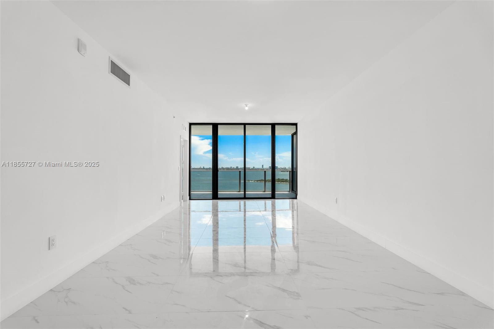 Aria Reserve South Tower - Residential