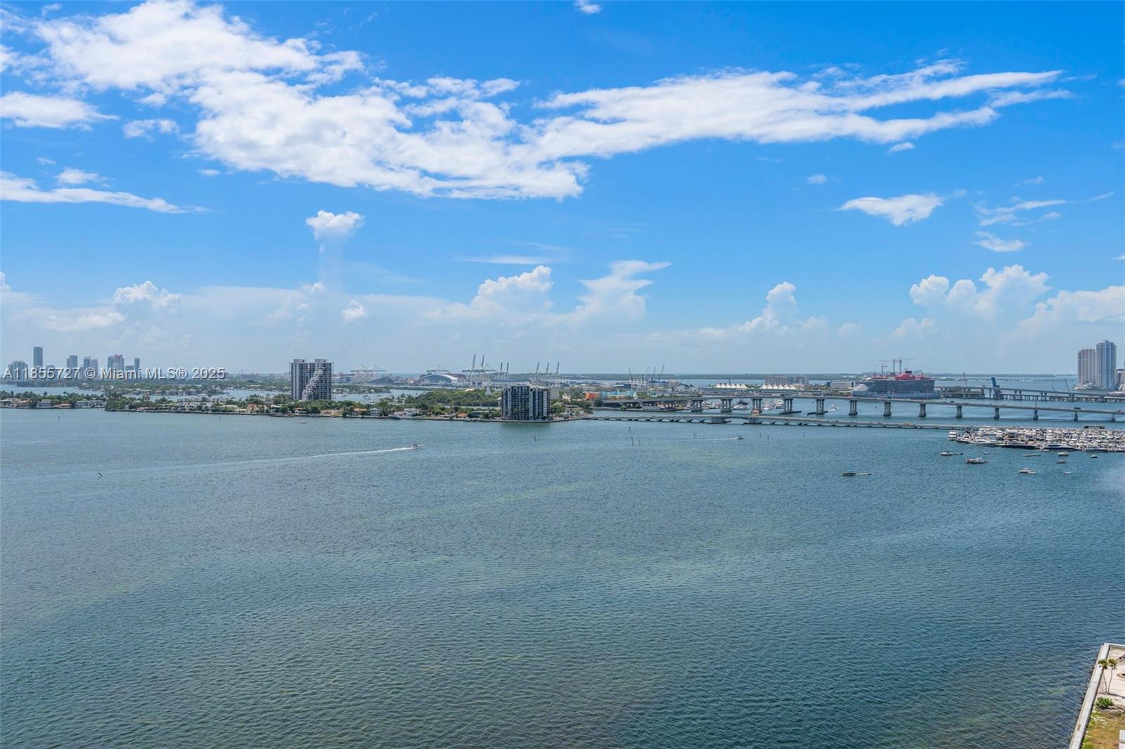 Aria Reserve South Tower - Residential