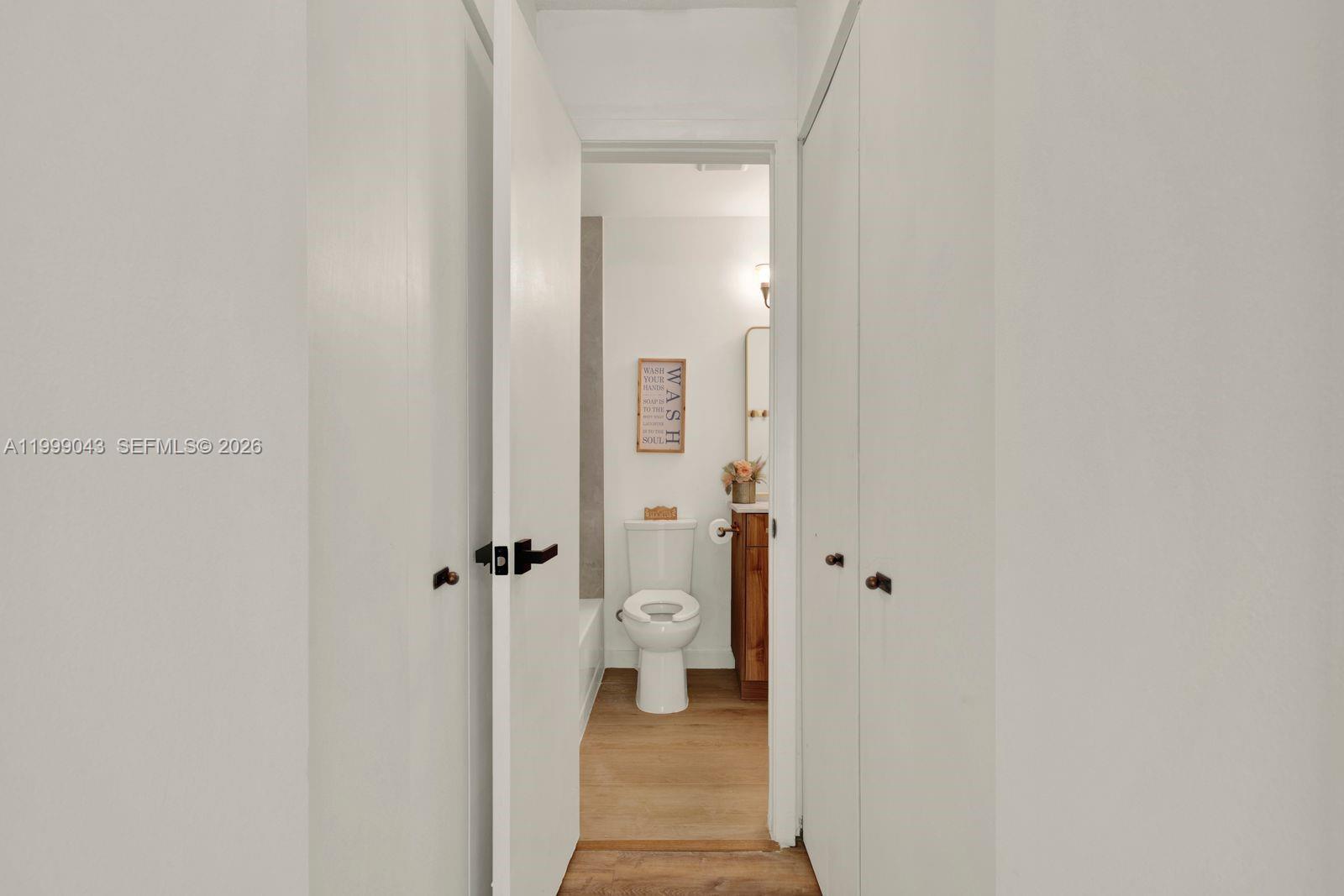 MAHOGANY KEY CONDO #3 - Residential