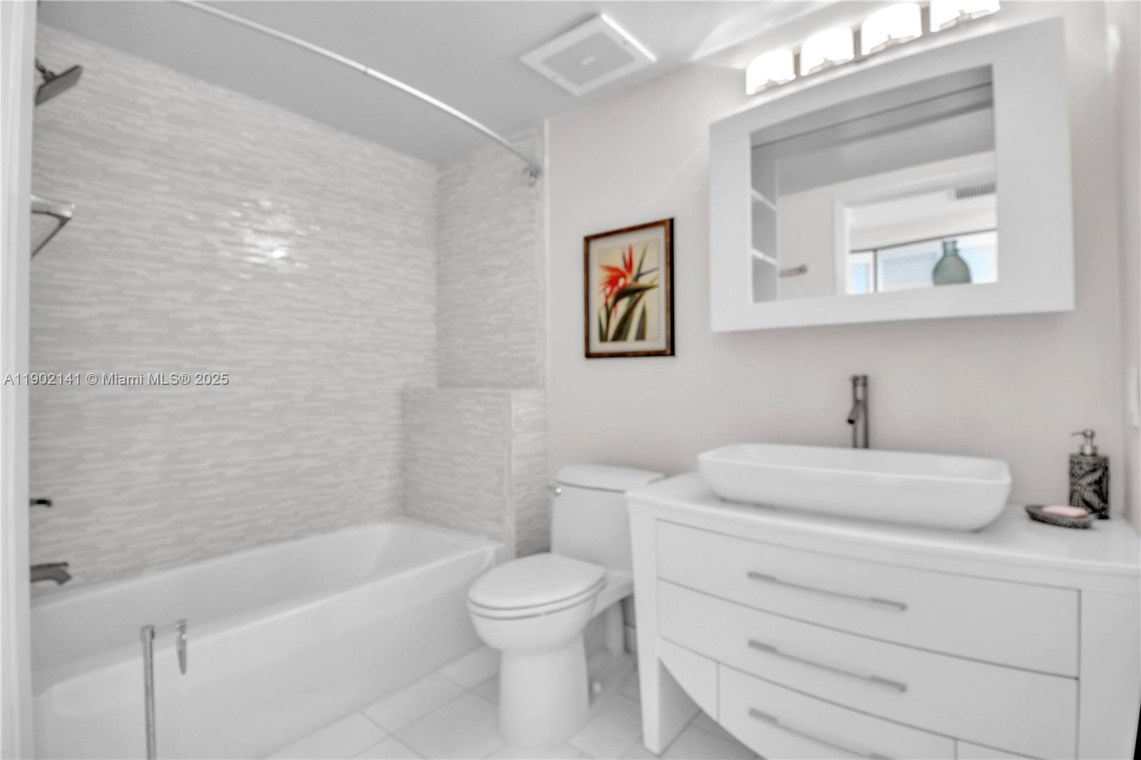 ONYX ON THE BAY CONDO - Residential