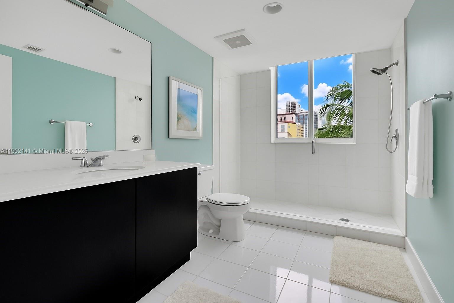 ONYX ON THE BAY CONDO - Residential