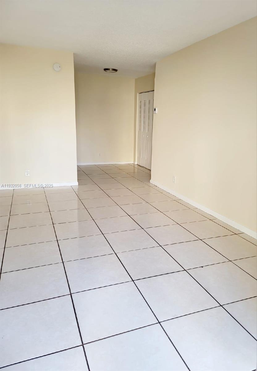 CROSS CREEK CONDO - Residential Lease