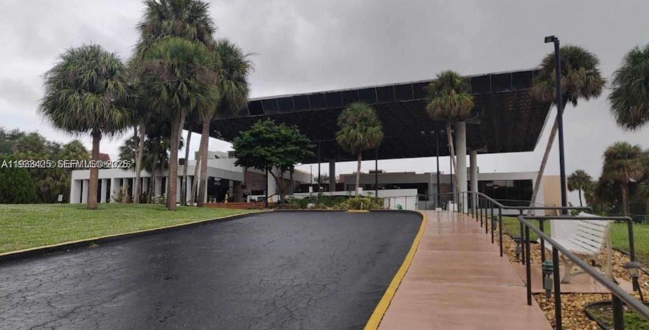 ENVIRON I CONDO 9 - Residential Lease