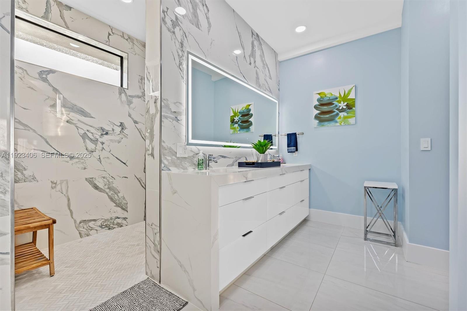 COUNTRY CLUB EST SEC 2 AM - Residential