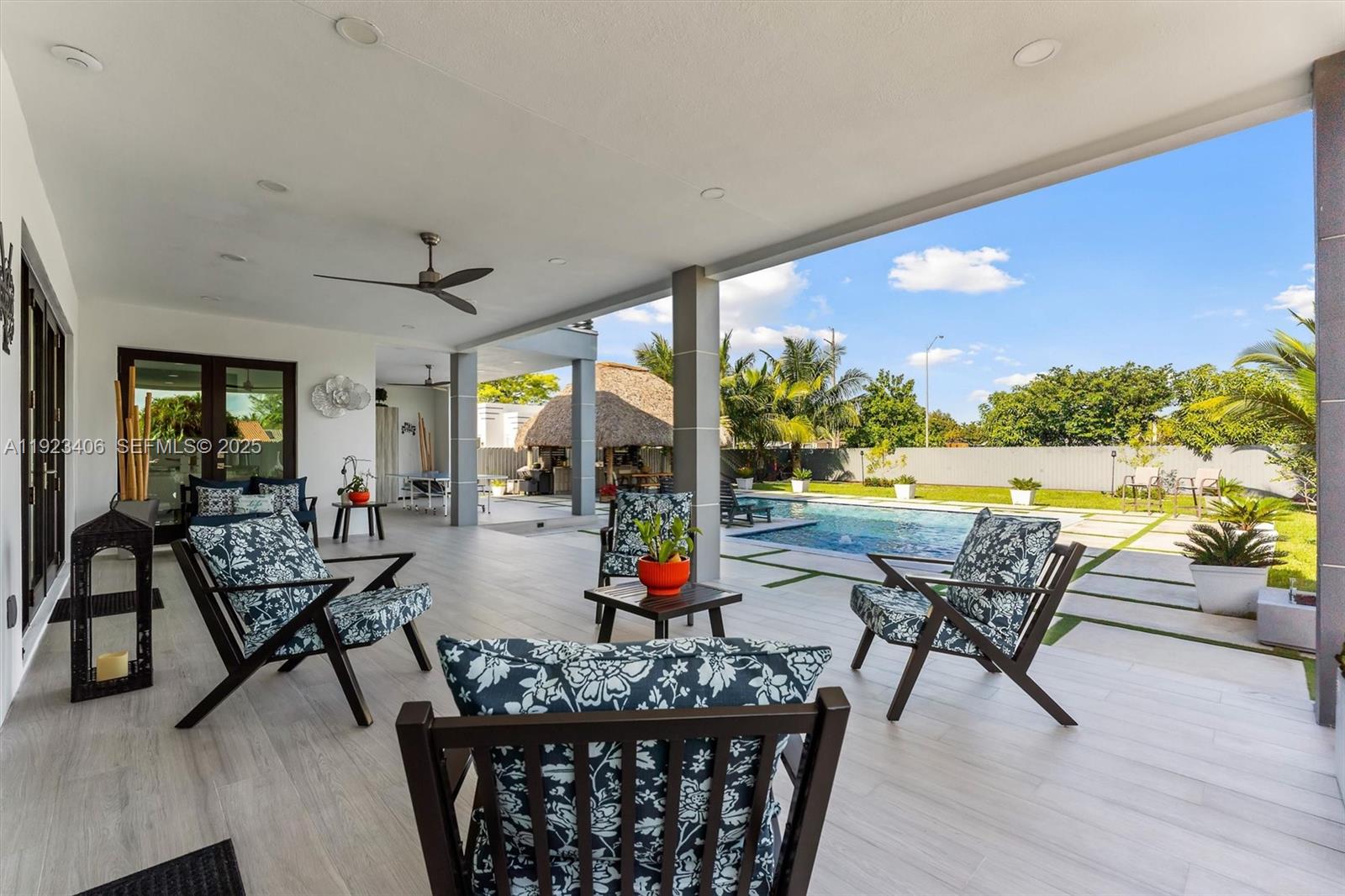 COUNTRY CLUB EST SEC 2 AM - Residential