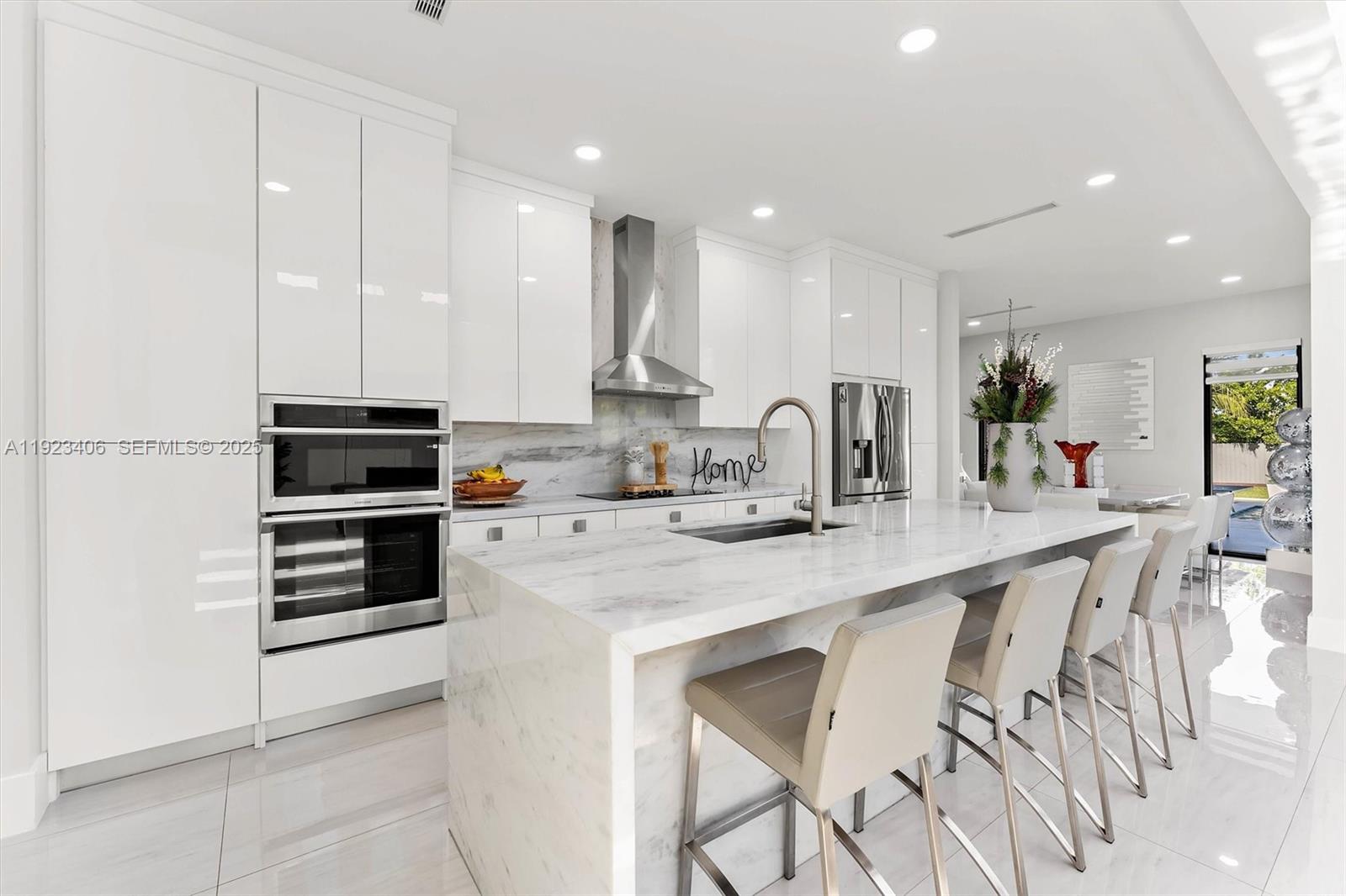 COUNTRY CLUB EST SEC 2 AM - Residential