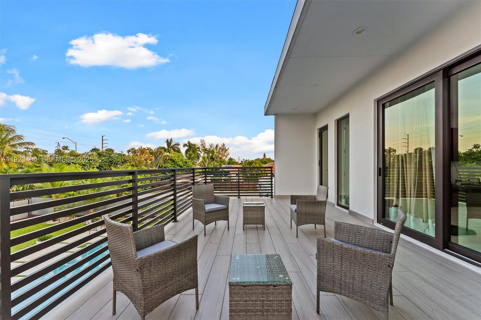 COUNTRY CLUB EST SEC 2 AM - Residential