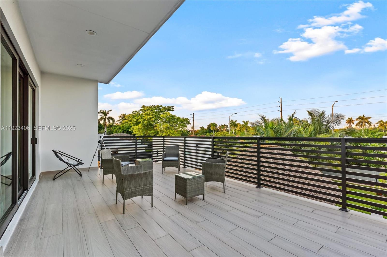 COUNTRY CLUB EST SEC 2 AM - Residential