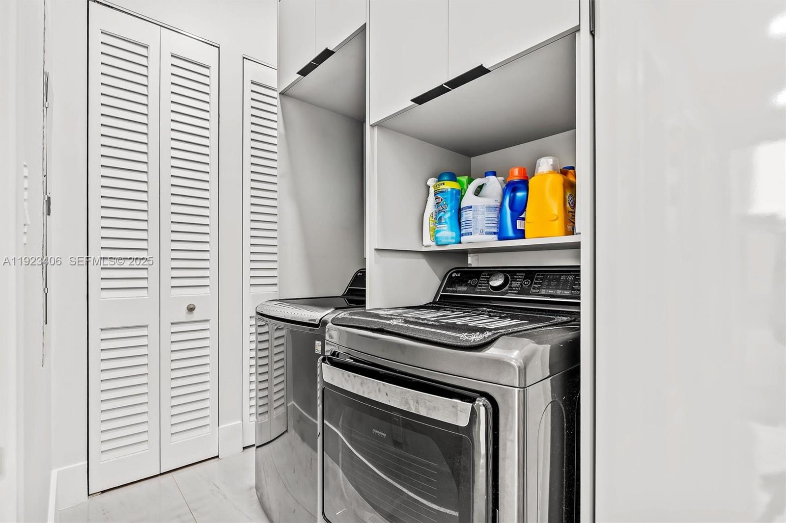 COUNTRY CLUB EST SEC 2 AM - Residential