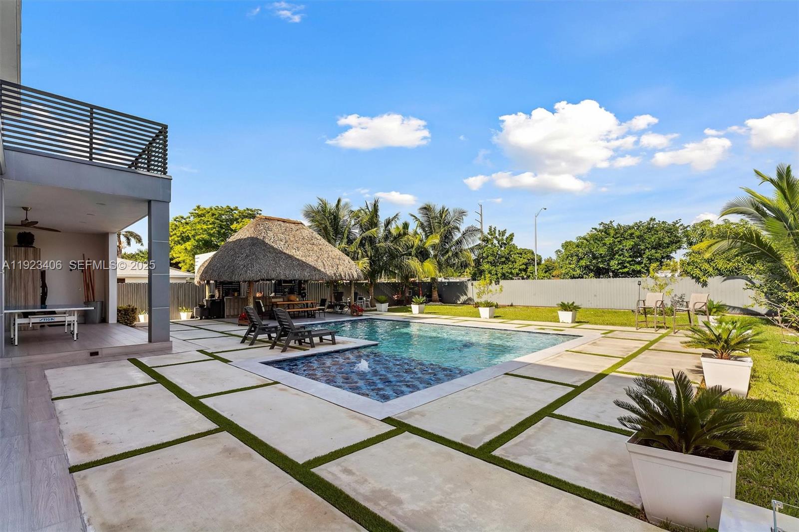 COUNTRY CLUB EST SEC 2 AM - Residential