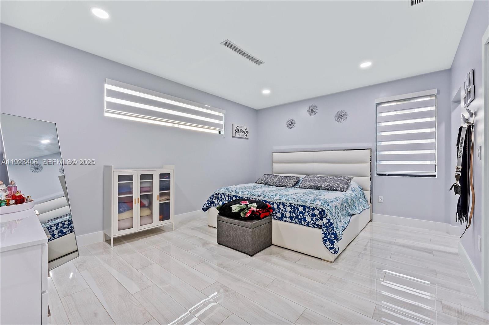 COUNTRY CLUB EST SEC 2 AM - Residential