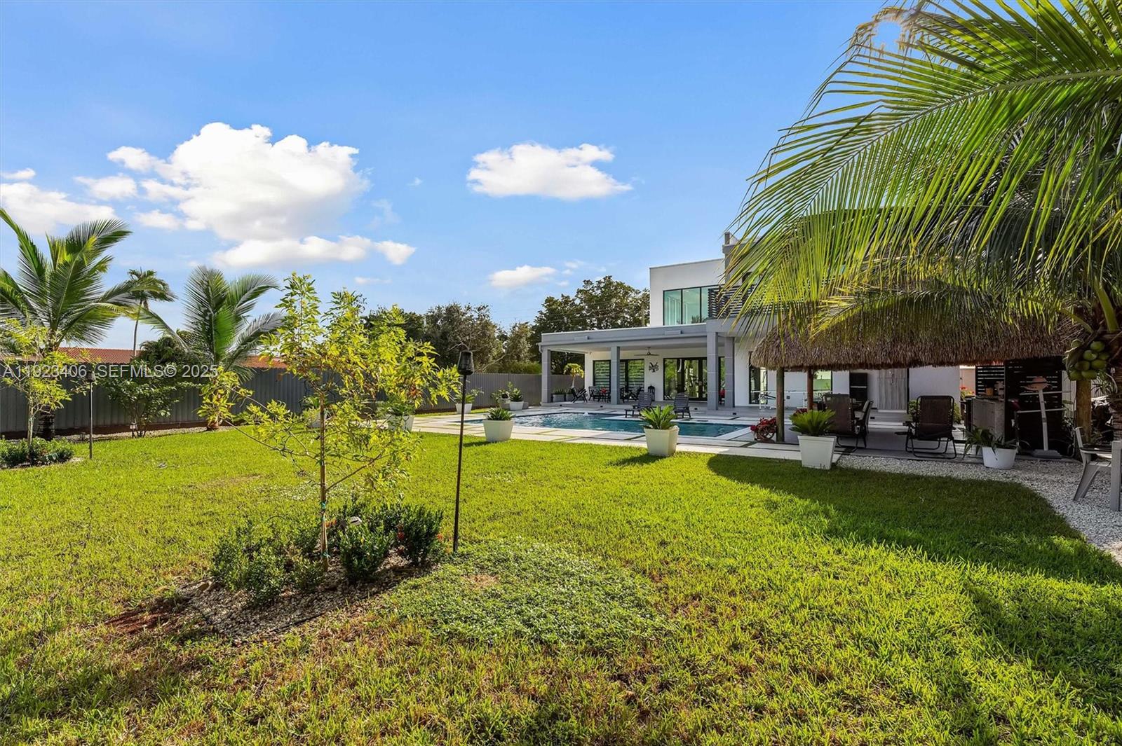 COUNTRY CLUB EST SEC 2 AM - Residential