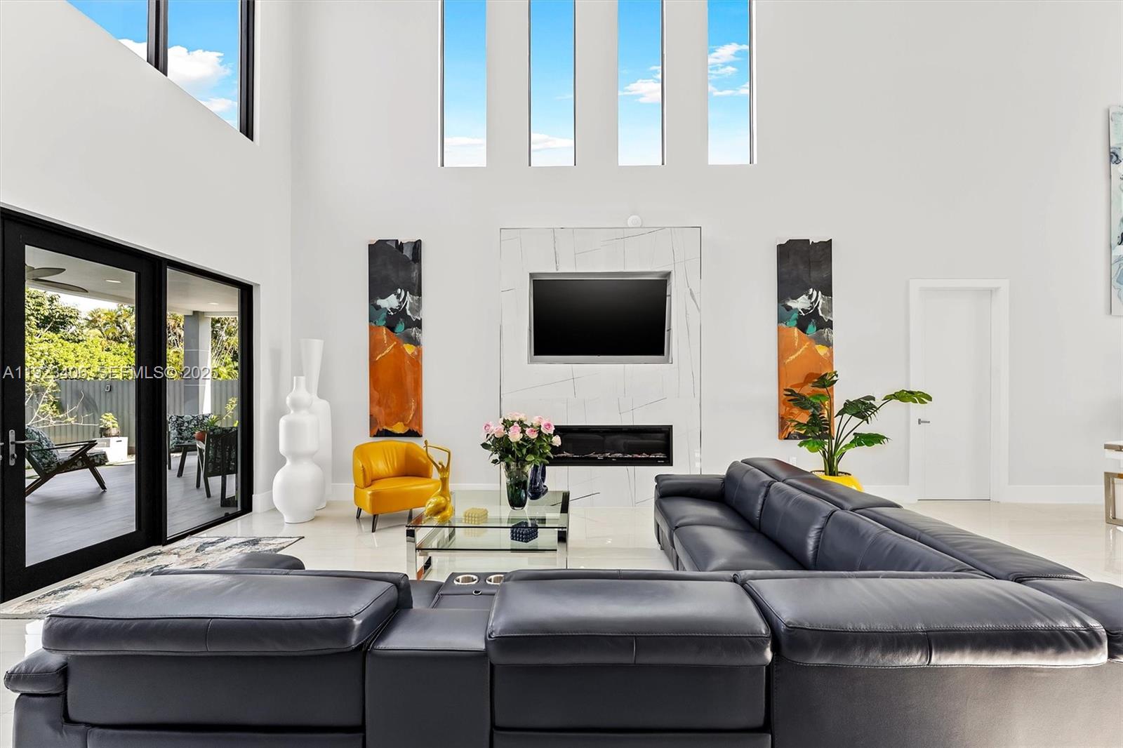 COUNTRY CLUB EST SEC 2 AM - Residential