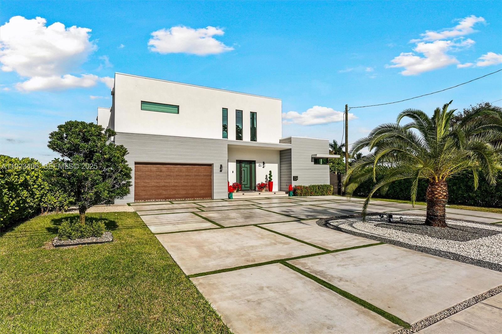 COUNTRY CLUB EST SEC 2 AM - Residential