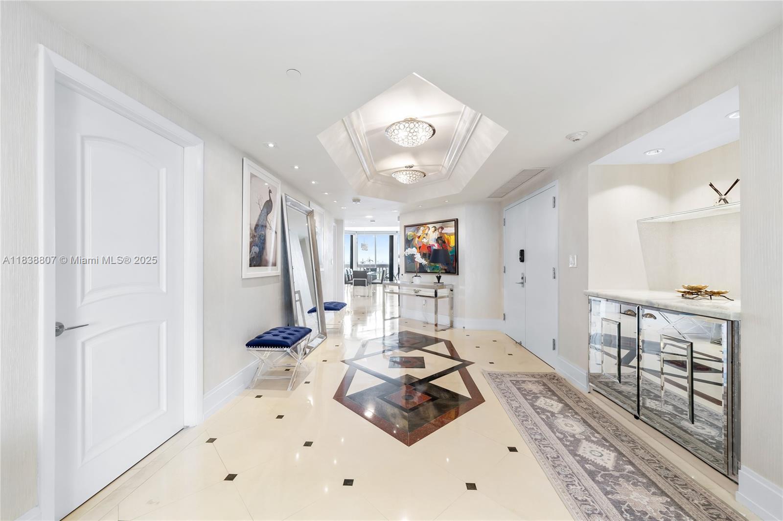 2000 Island Blvd 2409