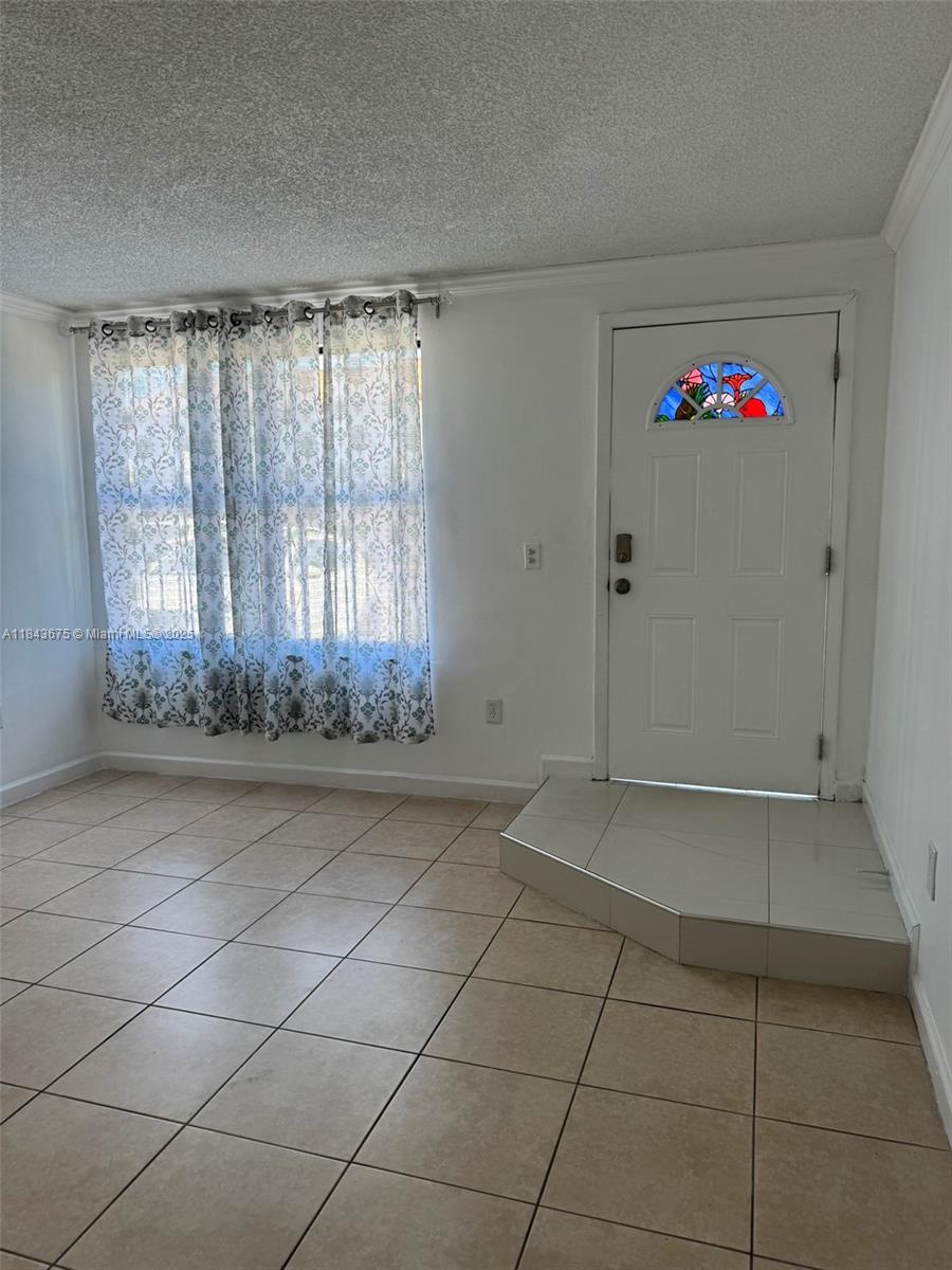 2091 W 54th Ter 37