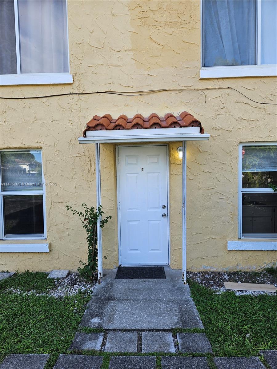 LAWRENCE EST LAND COS SUB - Residential Lease