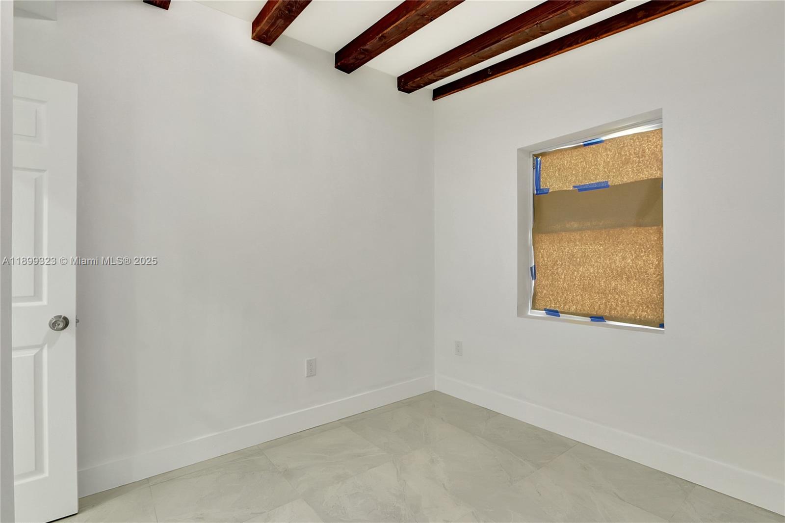 NORTH WEST LAUDERDALE - Residential Lease