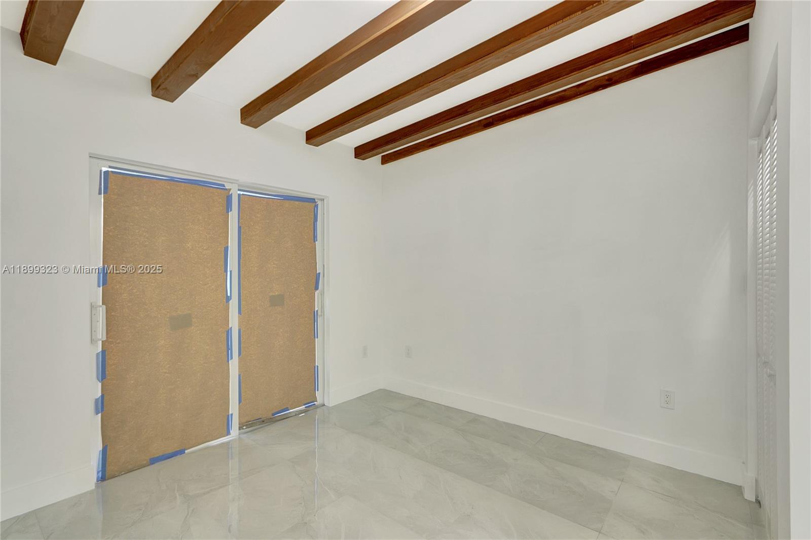 NORTH WEST LAUDERDALE - Residential Lease