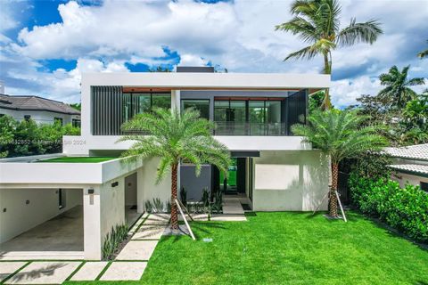Single Family Residence in Miami FL 4217 Braganza Ave.jpg