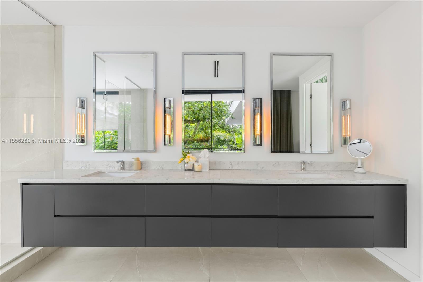 FOUR WAY LODGE ESTATES 1 - Residential