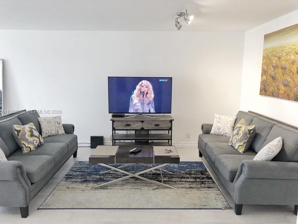 TOWERS OF OCEANVIEW EAST - Residential Lease