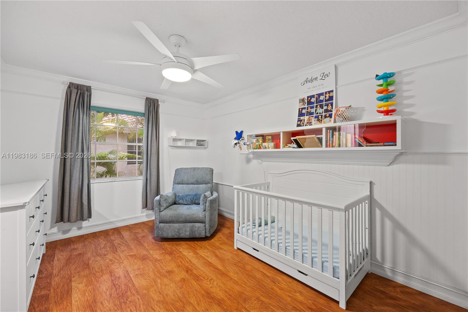 EMBASSY LAKES - Residential