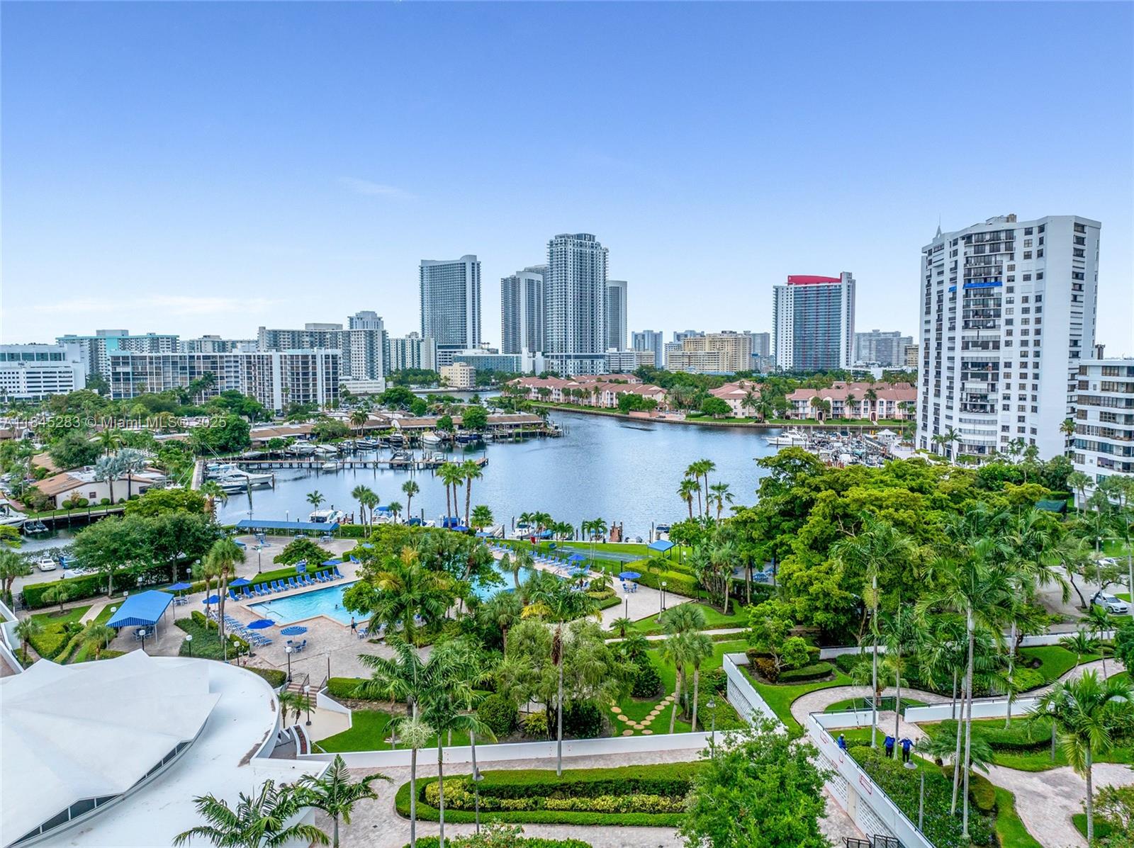 OLYMPUS CONDO PHASE - Residential