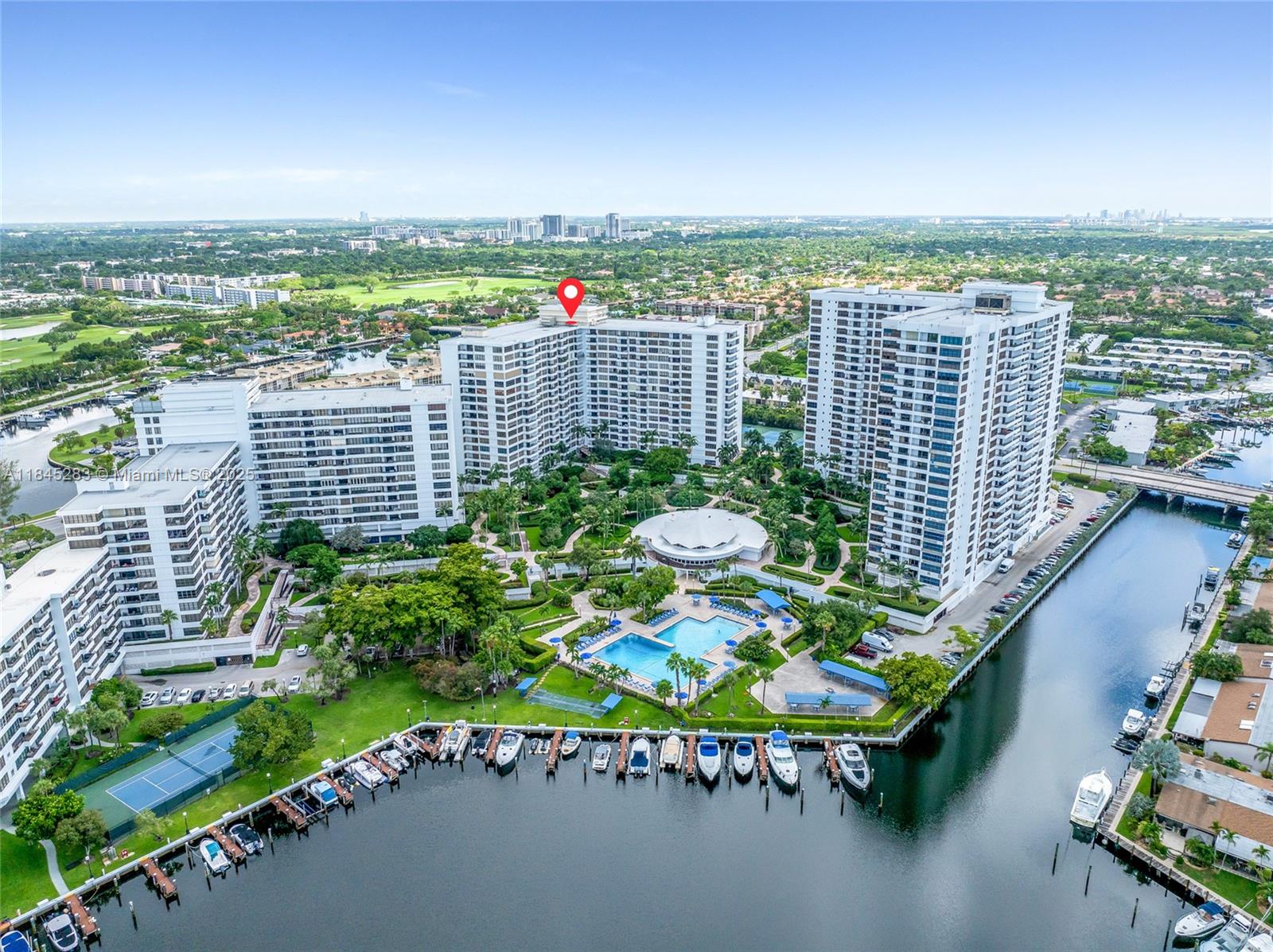 OLYMPUS CONDO PHASE - Residential