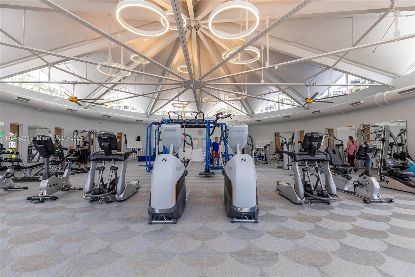 OLYMPUS CONDO PHASE - Residential