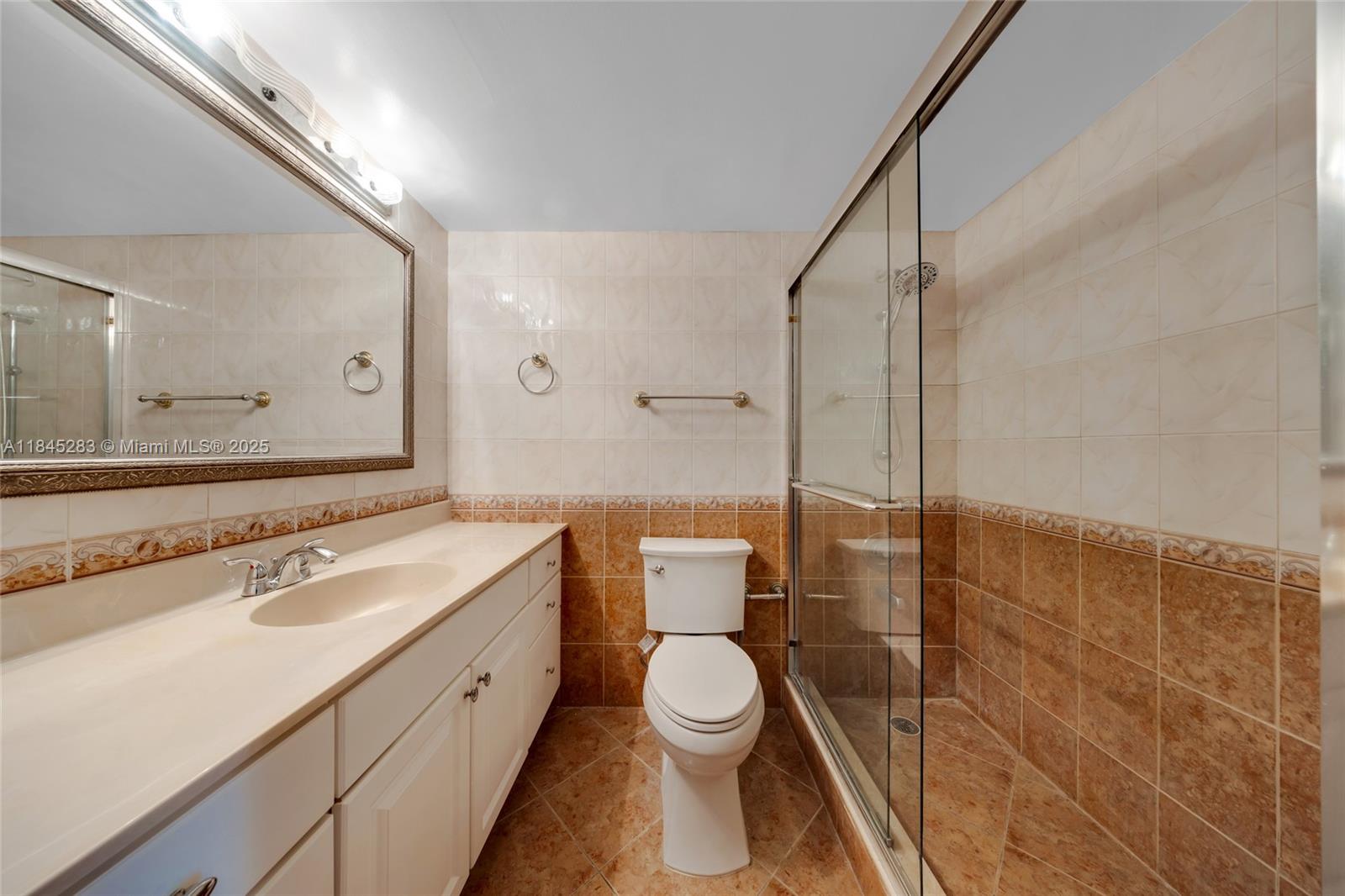 OLYMPUS CONDO PHASE - Residential